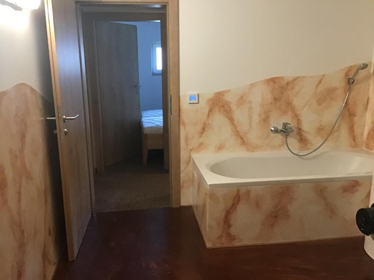 Hochfellner Hotel Spielberg Bei Knittelfeld Ngoại thất bức ảnh